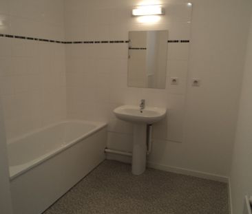 Location Appartement 2 pièces 42m² - Photo 5