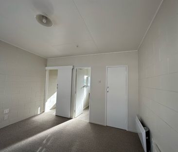 Central Bedsit - Victoria - Photo 2