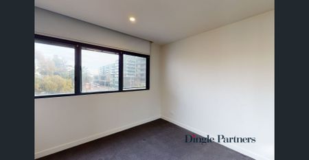 Modern Apartment with Park Views and Lifestyle at Your Doorstep - Photo 3