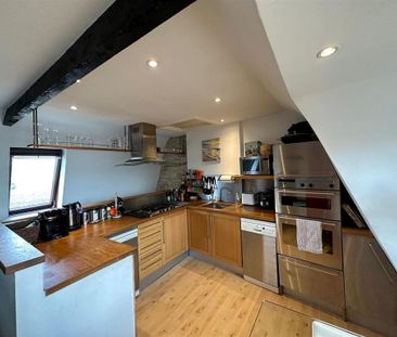 2 bedroom terraced house to rent - Photo 5