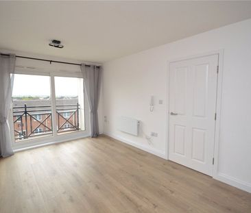 25, The Oaks, Leeds, West Yorkshire, LS10 4GZ - Photo 6