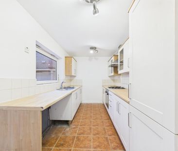 2 bedroom terraced house to rent - Photo 5