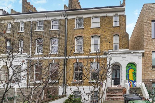 1 bedroom flat to rent - Photo 1