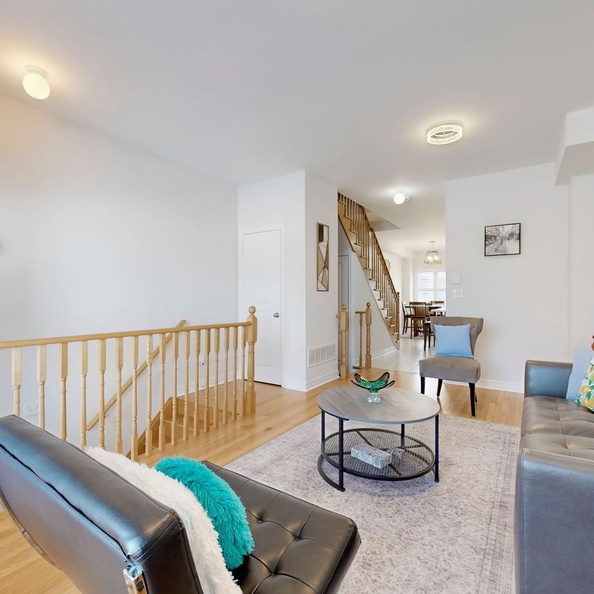 For Lease - 2006 Donald Cousens Parkway, Markham, Ontario - Photo 1