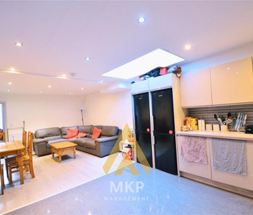 7 bedroom terraced house to rent - Photo 2