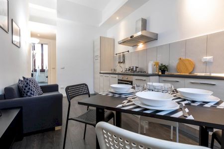 Charming room with balcony in Via Pezzotti - Photo 4