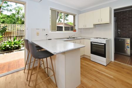 Cozy & Comfortable Townhouse - Photo 4