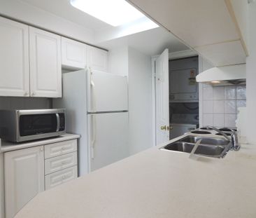For Lease - 8 Hillcrest Avenue Unit# 2303, Toronto, Ontario - Photo 3
