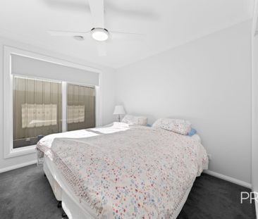 2/12 Jumbuck Dr, Gobbagombalin NSW 2650 - Photo 4