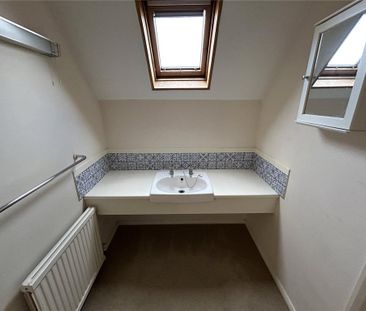 4 bedroom detached house to rent - Photo 6