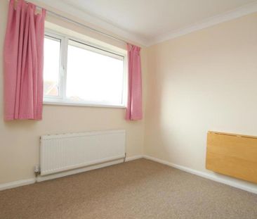 A superb modern detached three bedroom family home on a sought afte... - Photo 4