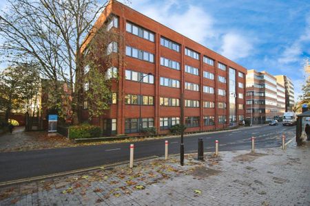 1 bedroom apartment to rent - Photo 3