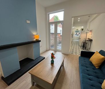 1 bedroom in a house share to rent - Photo 2