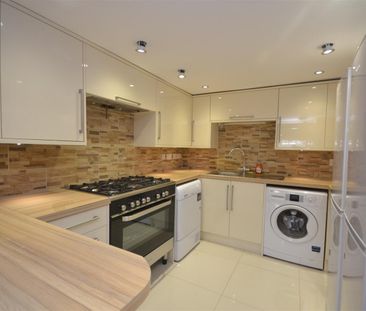1 bedroom Flat To Let - Photo 5