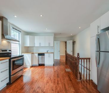 For Lease - 2066 Gerrard Street Unit# Upper, Toronto, Ontario - Photo 5