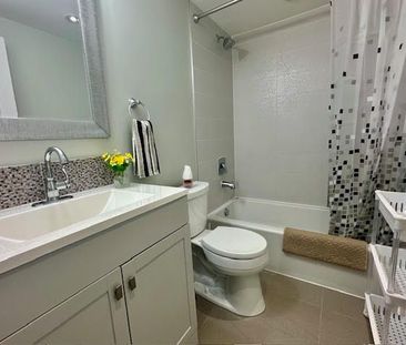 For Lease - 5 Wycliffe Crescent Unit# Lower, Toronto, Ontario - Photo 4