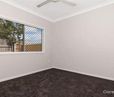 Spacious 4-Bedroom Family Home in Hyde Park - Photo 2