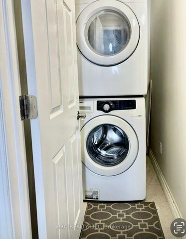 For Lease - 252 William Roe Boulevard Unit# Room 2, Newmarket, Ontario - Photo 2