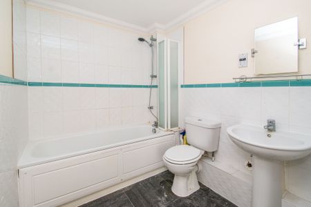 2 bedroom apartment to rent Great Eastern Court, Lower Clarence Road, Norwich, NR1 - Photo 5