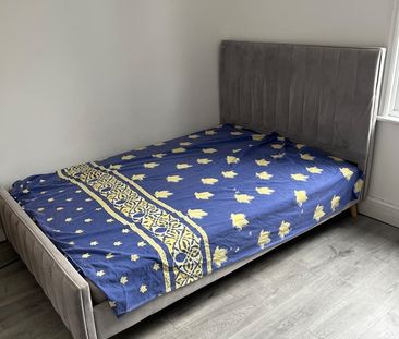 Room in a Shared Flat, High Road Leytonstone, E11 - Photo 1