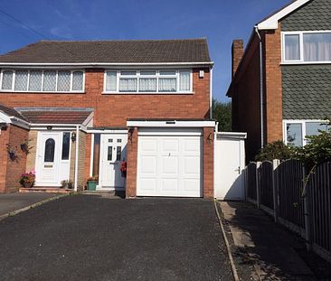 Holly Road, Dudley Monthly Rental Of £1,200 - Photo 4