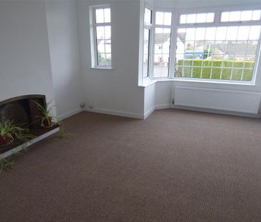 2 bedroom detached bungalow to rent - Photo 2