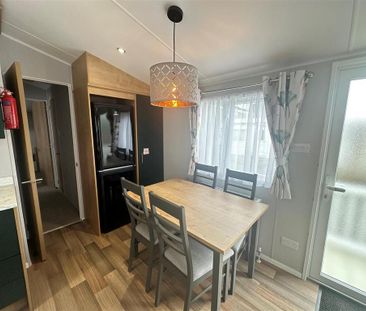 2 bedroom property to rent - Photo 5