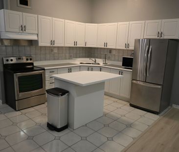 For Lease - 199 King Street Unit# 1, Hamilton, Ontario - Photo 4