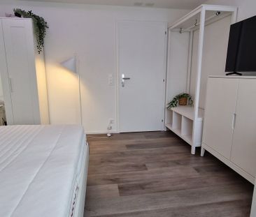 1 Zimmer, 1. Stock - Photo 2