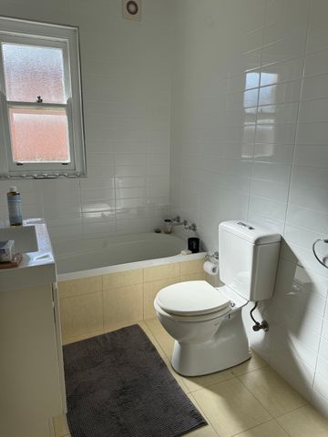 North Bondi - Photo 4