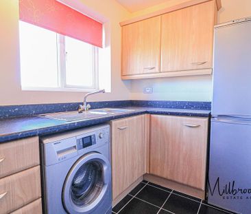 2 bedroom apartment to rent - Photo 3