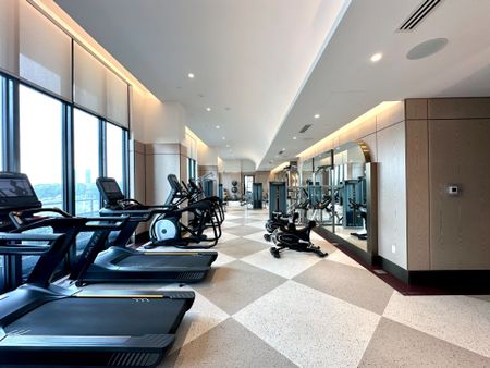 For Lease - 10 Inn On The Park Drive Unit# 2905, Toronto, Ontario - Photo 4