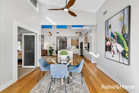 A Statement Home of Space, Elegance & Modern Comfort - Photo 4