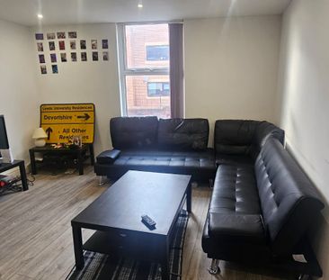 5 Bed - 37 Harold Avenue, Hyde Park, Leeds - LS6 1JR - Student - Photo 5