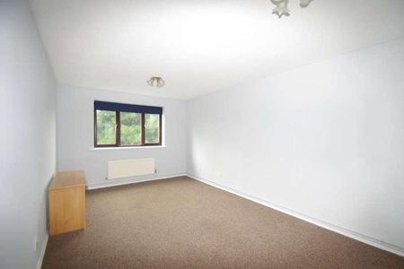 Courtlands Close, Watford, WD24 - Photo 4