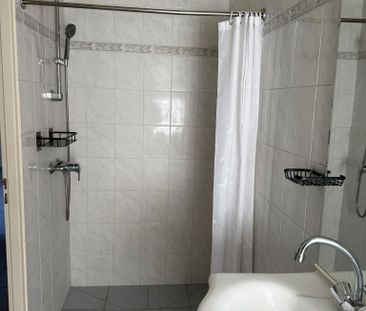 Location Appartement 1 pièce 25m² VILLEMOMBLE 93250 - Photo 4