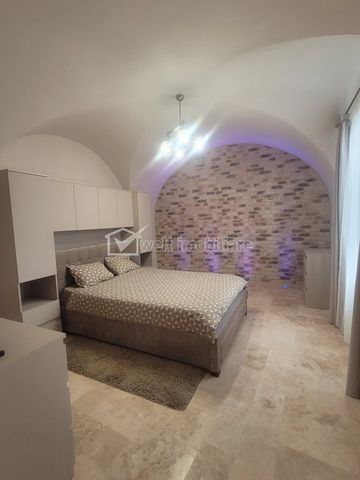 ULTRACENTRAL apartament 2 camere, renovat lux - Photo 3