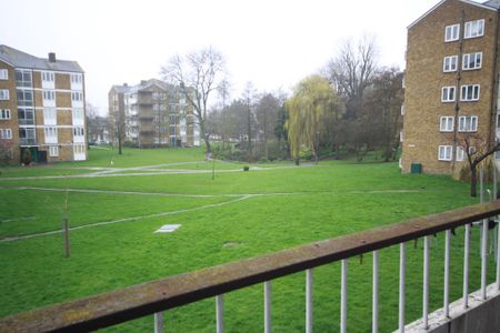 2 bedroom flat to rent - Photo 3