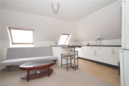 1 bedroom apartment to rent - Photo 2