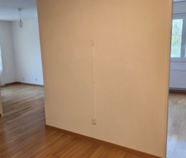 3.5 Zimmer, 77 m², 1. Stock - Photo 3