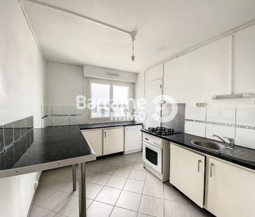 Location appartement à Brest, 2 pièces 46.74m² - Photo 2