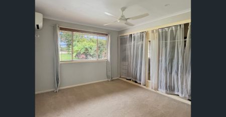 Family Home - Photo 2