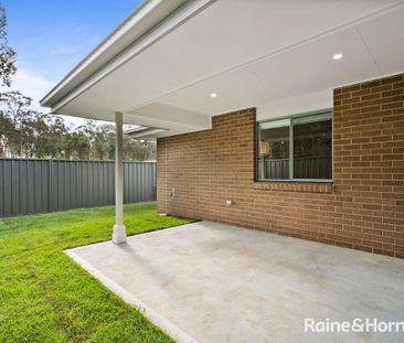 Modern 3 Bedroom Duplex - Photo 4