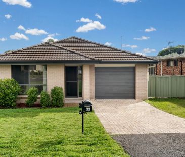 Low-Maintenance Living, Modern Design - Photo 6