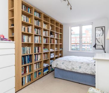 The Asgard, Custom House Harbour, IFSC, Dublin 1. - Photo 4