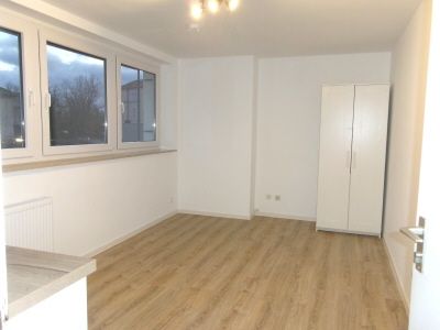 Mitten in der City-2 Zimmer Wohnung - Photo 2