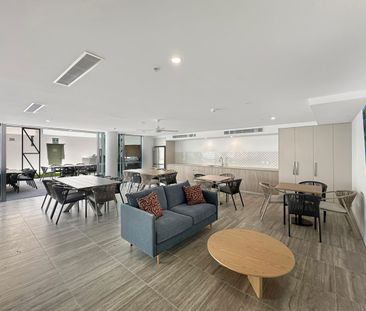 Beachside Fully Furnished 1 Bedroom Apartments 6 month lease and fl... - Photo 3