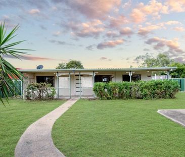10 Palm Drive, Deeragun QLD 4818 - House For Rent - $550 | Domain - Photo 1