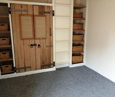 3 bedroom terraced house to rent - Photo 6