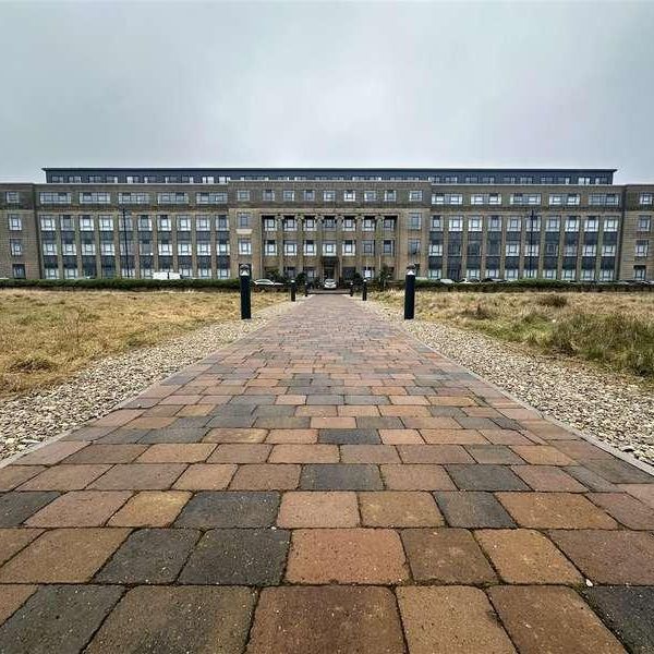 Card House, Bingley Road, Bradford - Photo 1